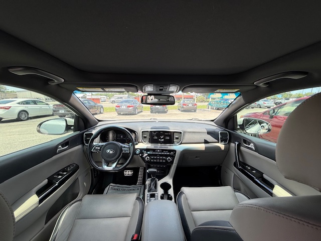 2022 Kia Sportage SX Turbo - Photo 8