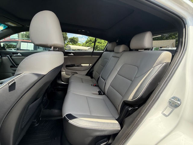 2022 Kia Sportage SX Turbo - Photo 7