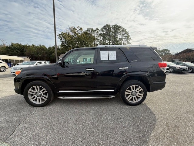 2011 Toyota 4Runner SR5's photo