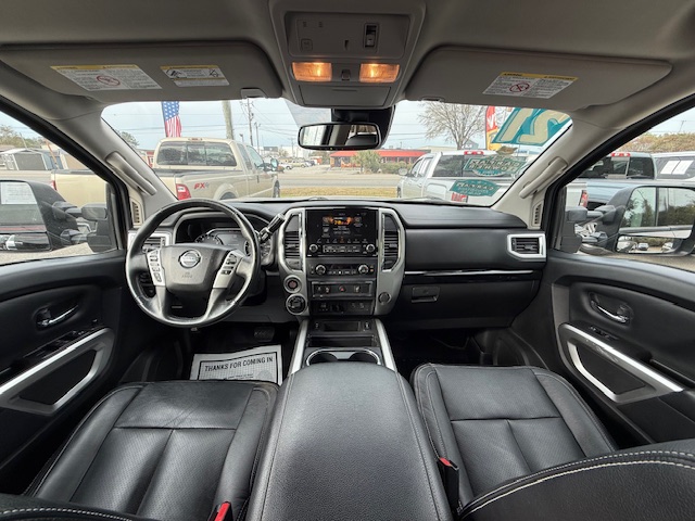 2021 Nissan Titan XD SV - Photo 6