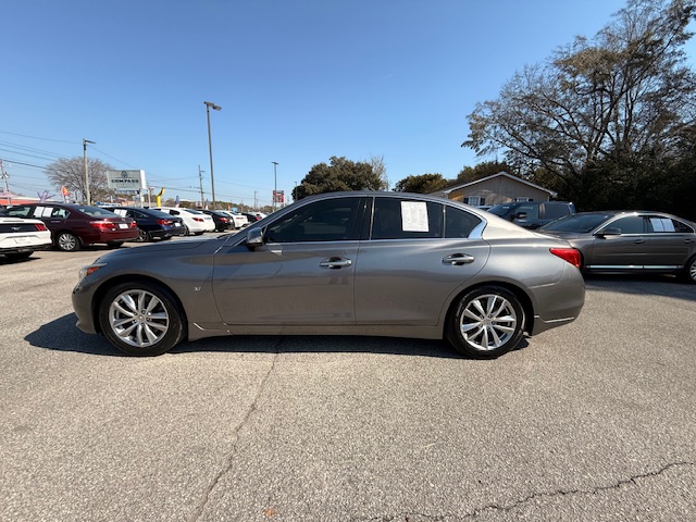 2015 INFINITI Q50 Premium