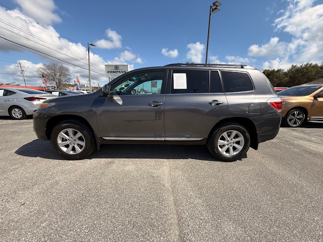 2012 Toyota Highlander SE