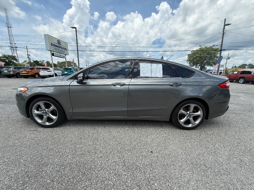 2013 Ford Fusion SE I4 FWD's photo
