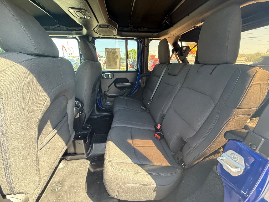 2020 Jeep Wrangler Unlimited Willys - Photo 6