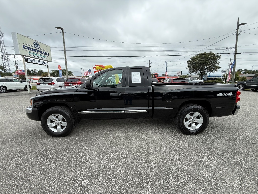 2005 Dodge Dakota Laramie